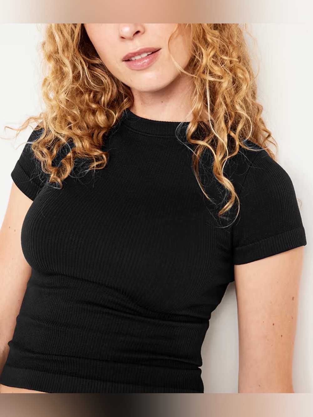 Women’s Black Ribbed Short Sleeve Tee